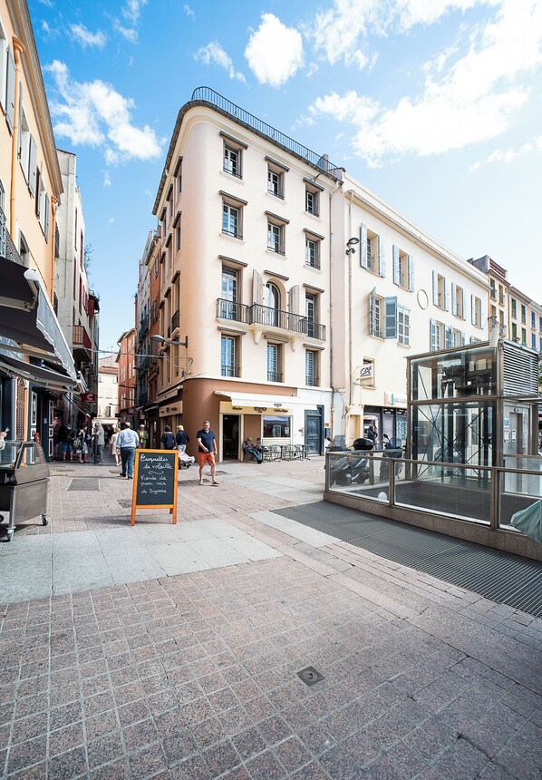 Exterior - Suite Rigaud Romantique (Perpignan)