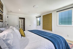 2 Schlafzimmer, Schreibtisch, Bügeleisen/Bügelbrett, WLAN