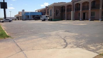 Ücretsiz valesiz otopark