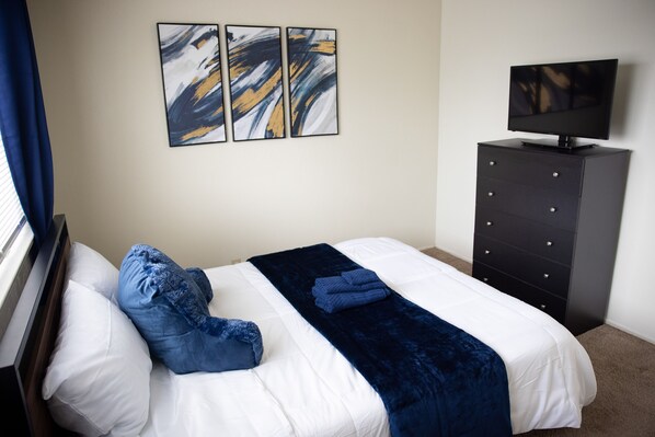 2 Schlafzimmer, Schreibtisch, Bügeleisen/Bügelbrett, kostenloses WLAN