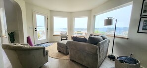 スマートテレビ、書庫