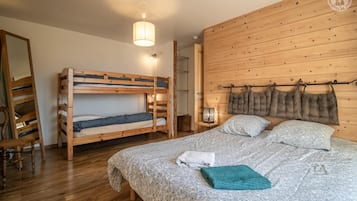 1 chambre, fer et planche Ă repasser, lit parapluie, Wi-Fi gratuit