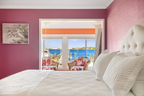 1 quarto, Wi-Fi de cortesia, roupa de cama