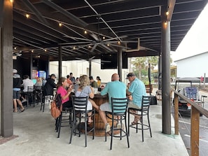 Outdoor dining - Amazing Marina Views | Baypoint Resort | Golf Cour (Panama City Beach)