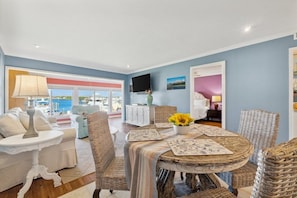 Dining - Amazing Marina Views | Baypoint Resort | Golf Cour (Panama City Beach)