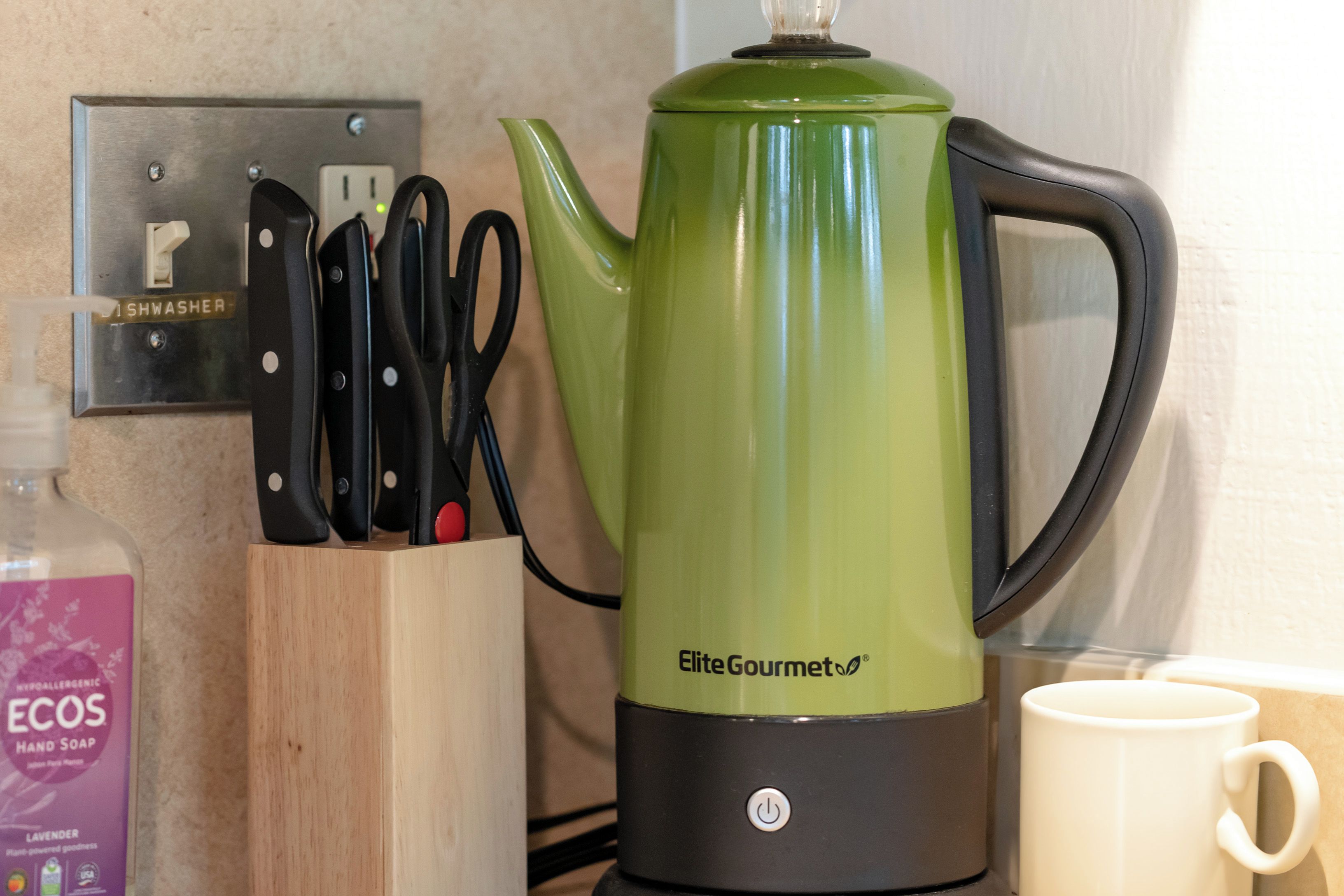Kaffee und/oder Kaffeemaschine