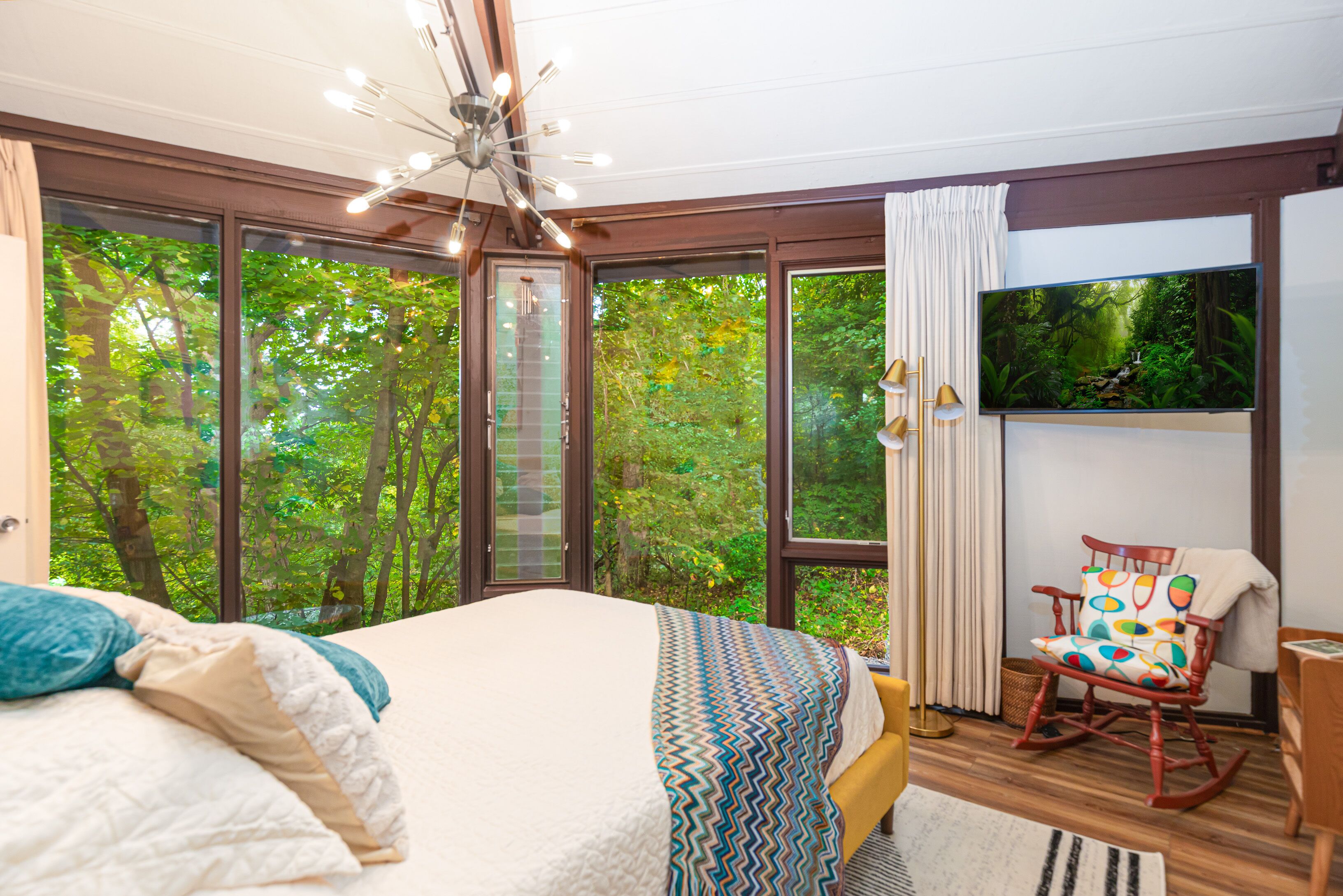 2 chambres, fer et planche à repasser, Wi-Fi gratuit, draps fournis