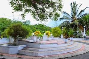 Exterior - Ceylonta Beach Resort and Spa (Hambantota)