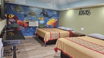 Deluxe-rum - 2 queensize-sängar - icke-rökare | Strykjärn/strykbräda, gratis wi-fi och sängkläder