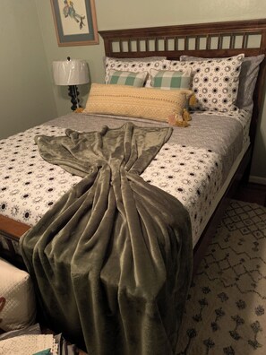 2 Schlafzimmer, Zimmersafe, Schreibtisch, Bügeleisen/Bügelbrett