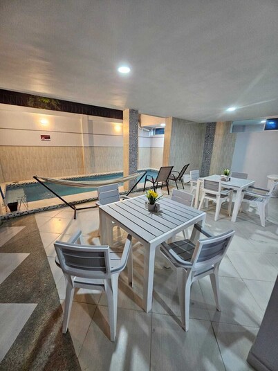 Cozy retreat 10 minutes from Santa Marta's airport and 3 beaches, private pool!
