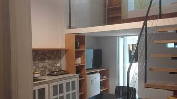 Loft Confort, 1 cama doble | 1 dormitorio, wifi gratis, ropa de cama