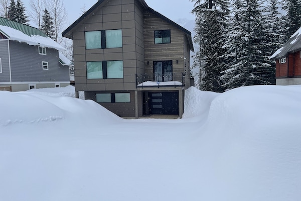 Front cabin