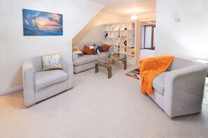 TV - Charming family house in High Wycombe (High Wycombe)