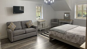 Unclassified image, 3 of 72, button - Rostrevor Valley Holiday Park- En-suite Rooms with Hot tub and Private Car Service  (Newry)