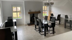 Unclassified image, 2 of 72, button - Rostrevor Valley Holiday Park- En-suite Rooms with Hot tub and Private Car Service  (Newry)