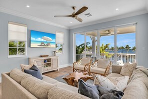 Smart-TV, Stereoanlage