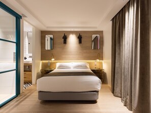 1 bedroom, iron/ironing board, WiFi, bed sheets - Chayofa Suites - Deluxe (Santa Cruz de Tenerife)