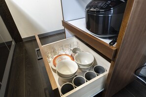 大型雪櫃/冰箱、微波爐、爐具、多士爐