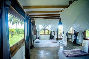 Classic Bungalow | 2 bedrooms, pillowtop beds, individually decorated