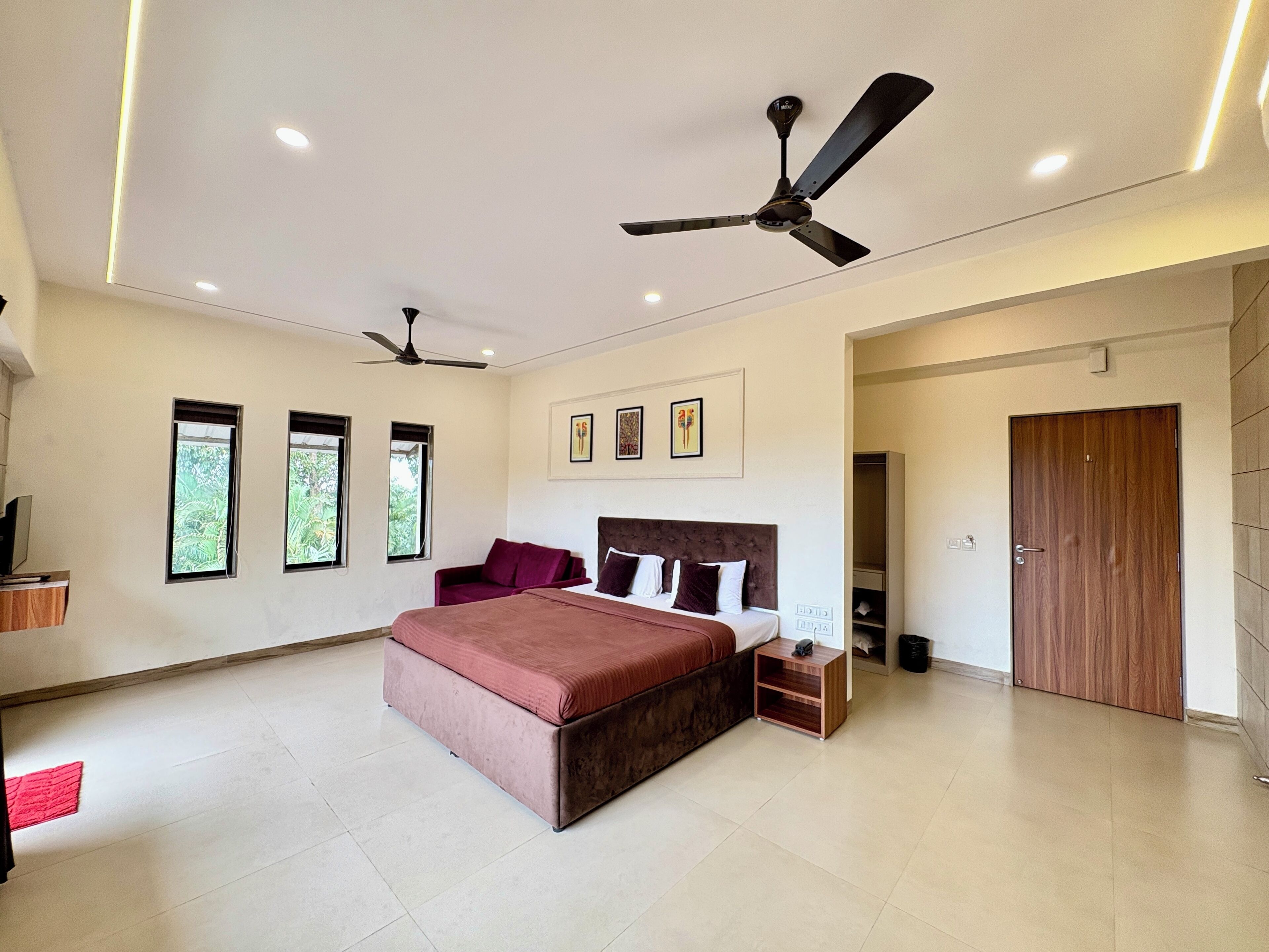 Photo - Girivihar Holiday Club - Pure Veg