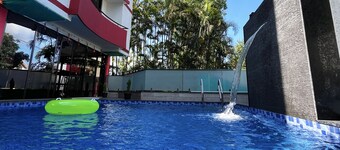 Girivihar Holiday club - Pure Veg