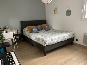 3 sovrum, strykjärn/strykbräda, wi-fi och sängkläder
