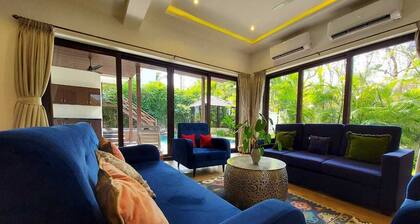 Elivaas Indah Lux. 4BHK Villa with Pvt. Pool