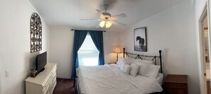 2 bedrooms, iron/ironing board, bed sheets - Snowbirds Welcome! Mohave Valley Home close to the Colorado River and Casinos! (Mohave Valley)