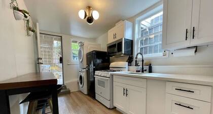 Desert Retreat: Dog-Friendly Home near Downtown SD