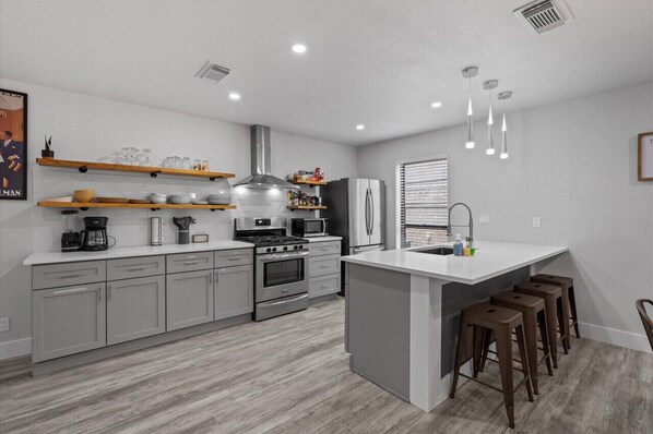 Fridge, microwave, oven, stovetop