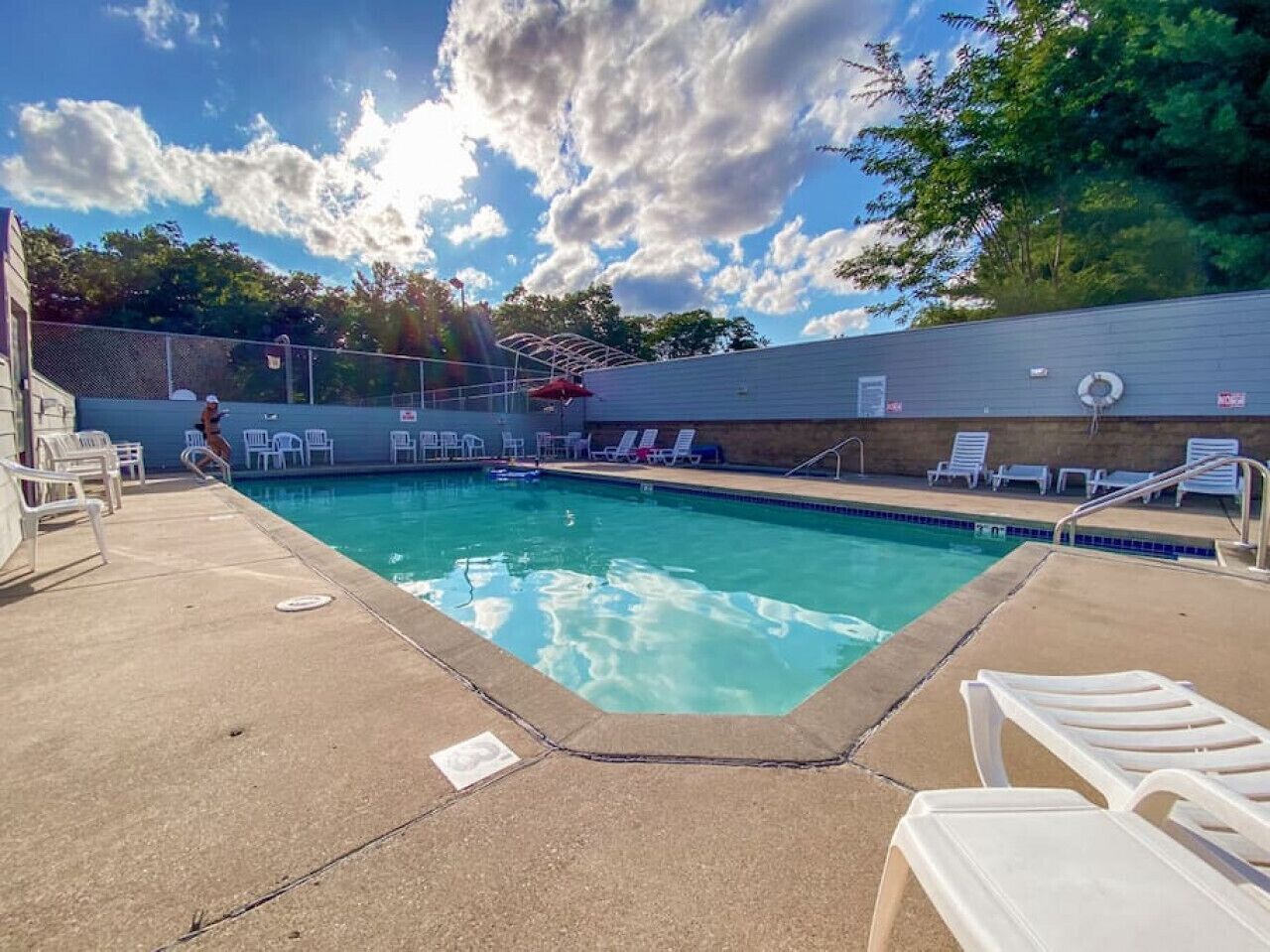 Pool