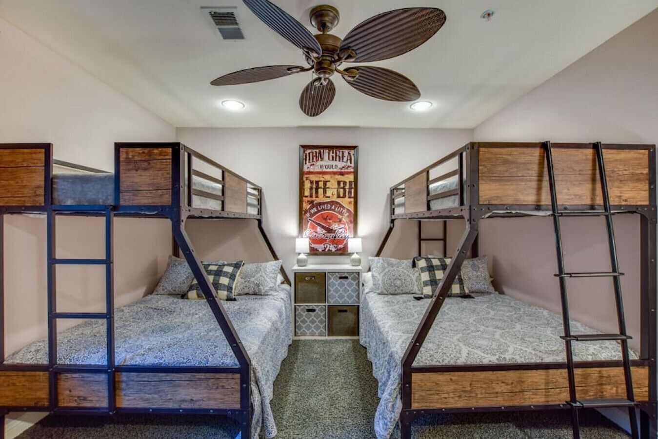 2 bedrooms, desk, iron/ironing board, WiFi (free)