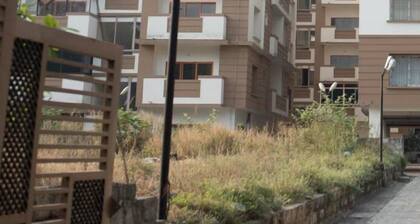 2 BHK Furnished Flat - Suite - 200 m to Guruvayoor Temple