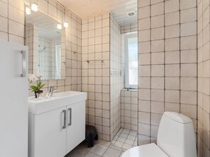 Bathroom - "Viljo" - 30km from the sea by Interhome (Toftlund)