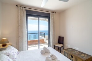 2 bedrooms, iron/ironing board, free WiFi, bed sheets - Calaceite 3332 Ocean Paradise by Casasol (Torrox Costa)