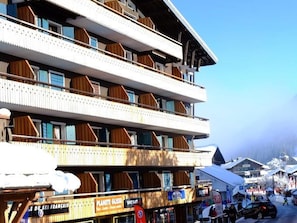 Esterni