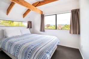 6 soverom, strykejern/-brett, wi-fi og sengetøy