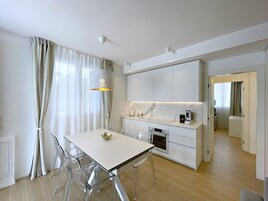 Apartment | Private kitchen | Full-size fridge, oven, stovetop, dishwasher