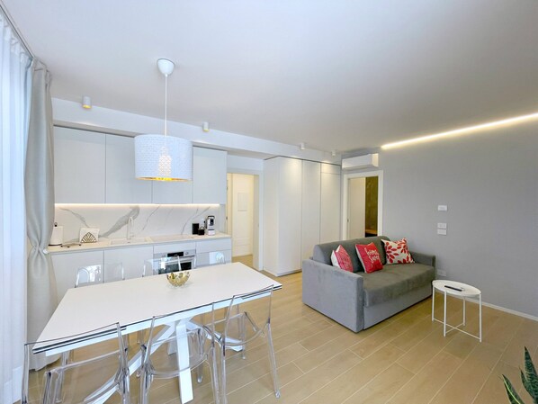 Apartment | Living area