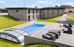 Et oppvarmet basseng