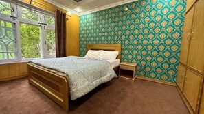 Deluxe Double Room | Soundproofing, iron/ironing board, free WiFi