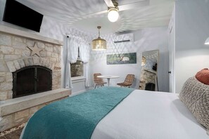 1 quarto, ferros/tábuas de passar roupa, Wi-Fi, roupa de cama