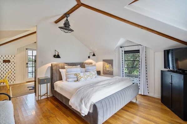 1 habitación, tabla de planchar con plancha, wifi y ropa de cama 