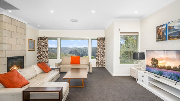 Smart TV - Cliffnest House & Studio (Katoomba)