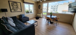 Deluxe Apartment | 2 bedrooms, hypo-allergenic bedding, laptop workspace, blackout drapes - LView Acropolis (Athens)