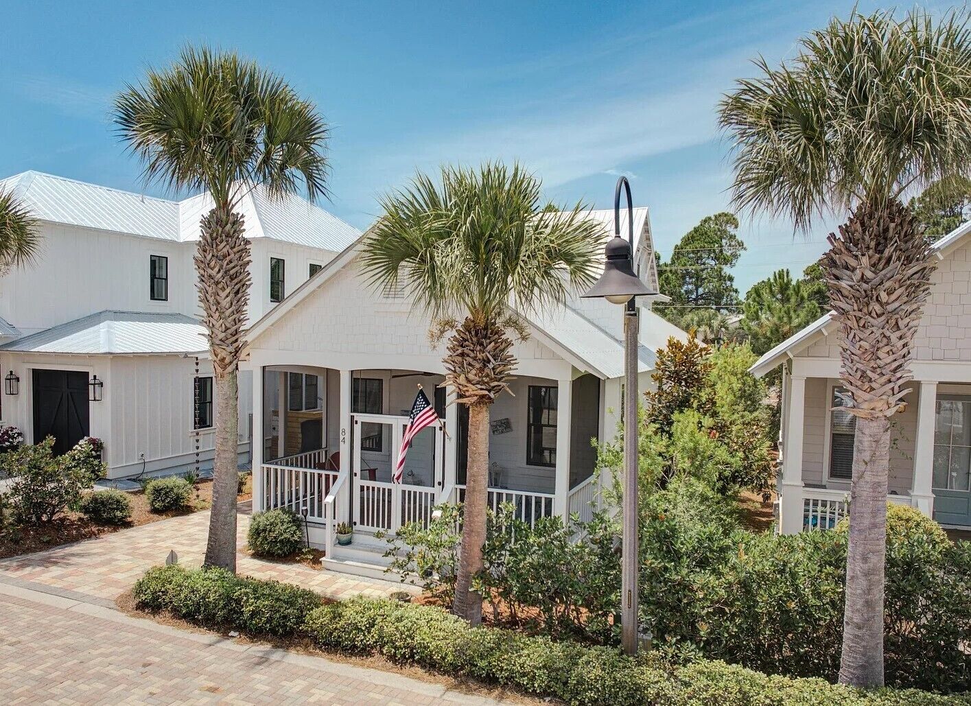 Coastal Cottage with Community Pool- 30A Fade Away by Royal Destinations
