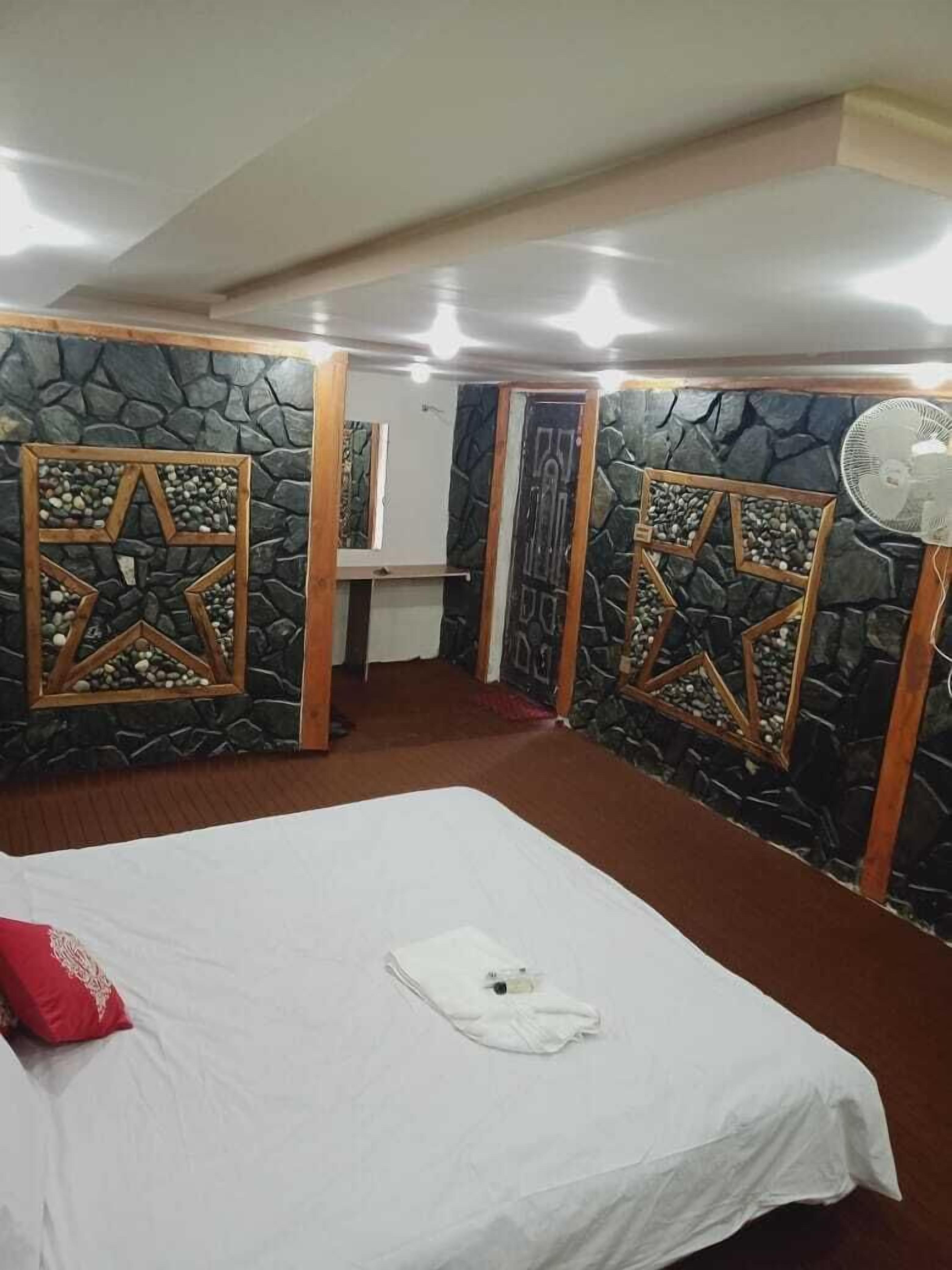 Dobbeltrom – deluxe | Lydisolert og wi-fi (inkludert)