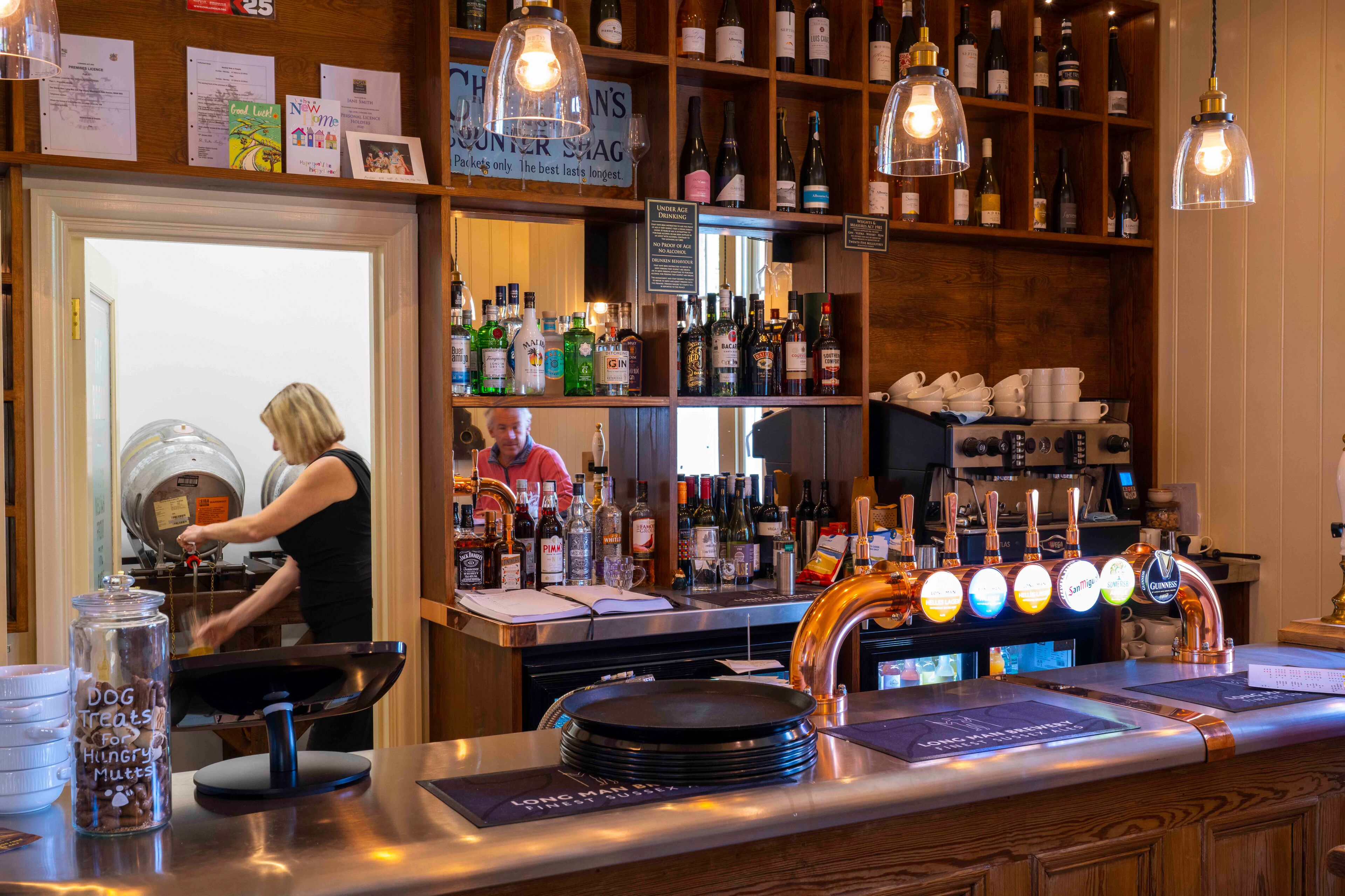 Bar (en la propiedad)