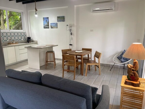Interior - Blue Beach - Nature Apartment by Daloa Village (Provincia de Puntarenas)